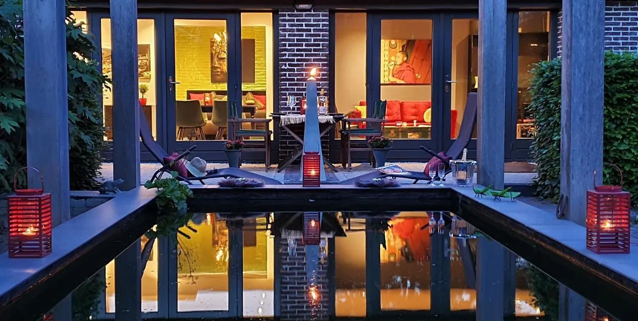 Downtown Hideaway, B&B Grand Deluxe Eindhoven