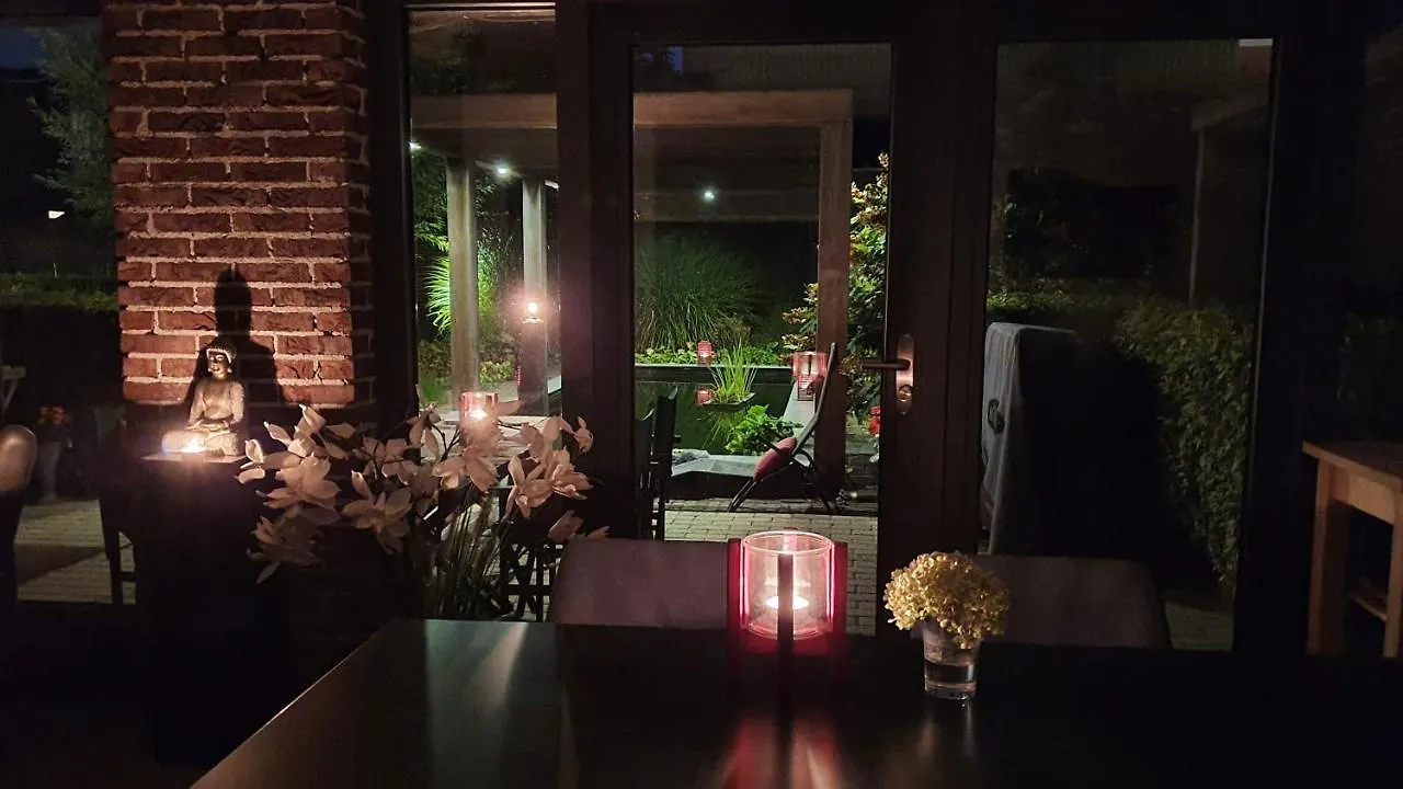 Downtown Hideaway, B&B Grand Deluxe Eindhoven